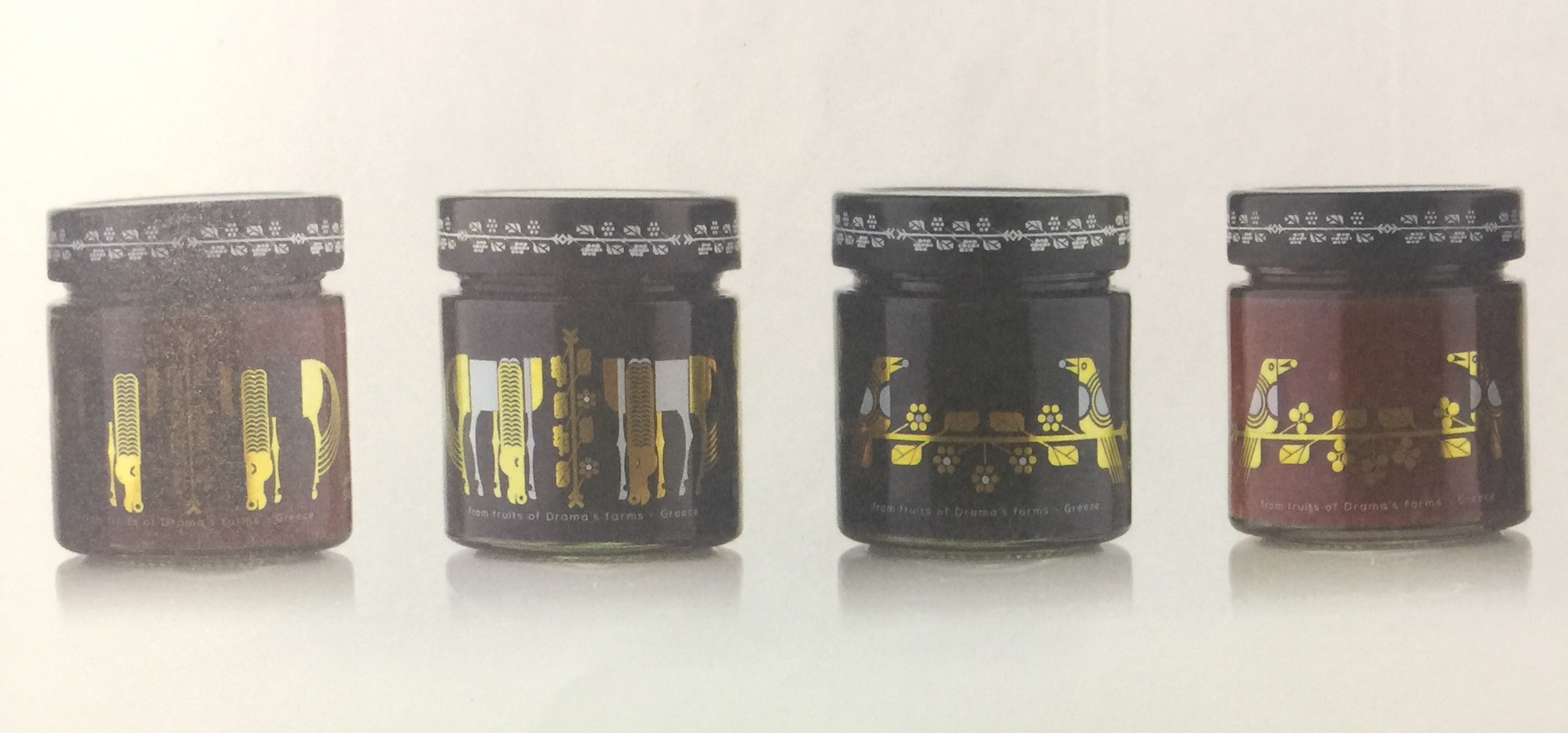 帶來獨特味覺體驗的食品-黑莓、銀果胡頹子和沙棘果醬包裝設計